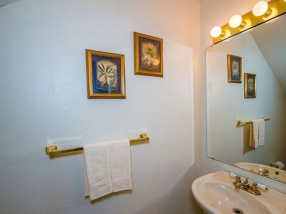 5th image of 7240 E Bank Dr #204