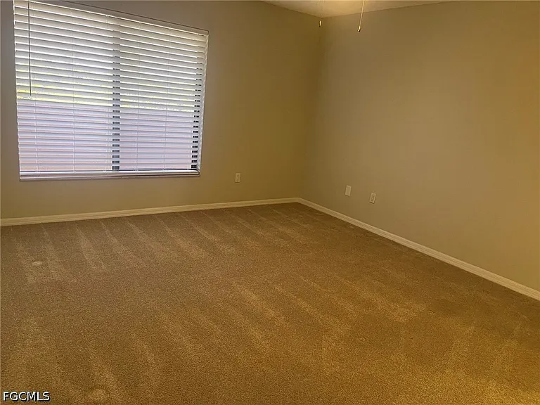 7430 Lake Breeze Dr #505 — Photo 7