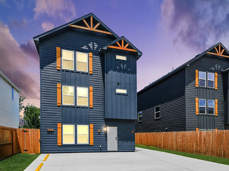 8021 Birmingham St #B — Photo 32