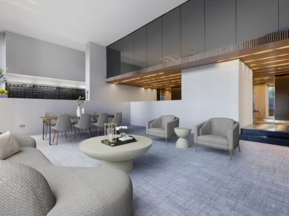 265 East 66th Street image 2 of 16