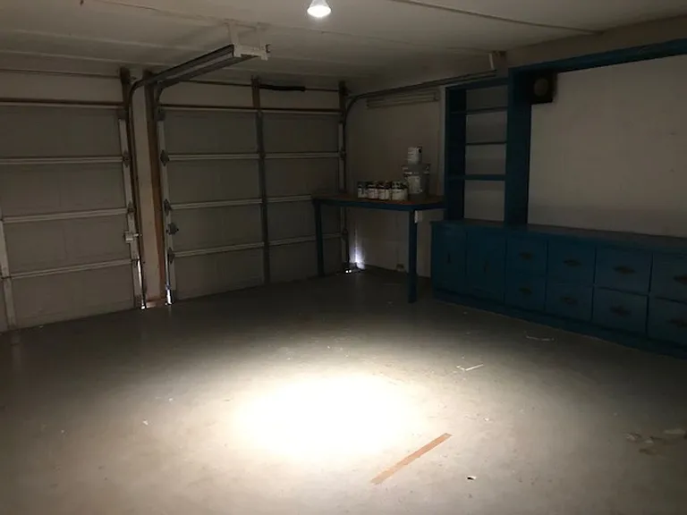 5234 Burbank Dr — Photo 3