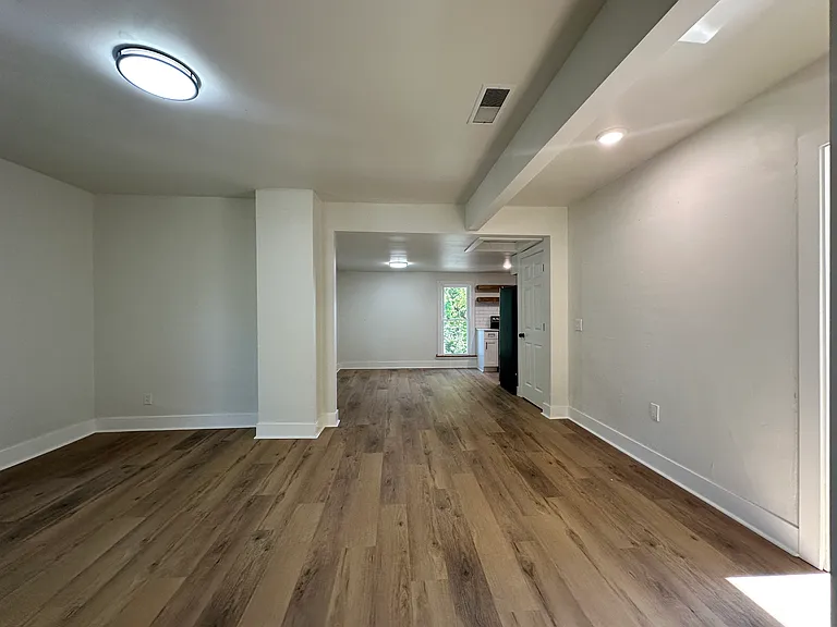59 E Walworth Ave #2 — Photo 10