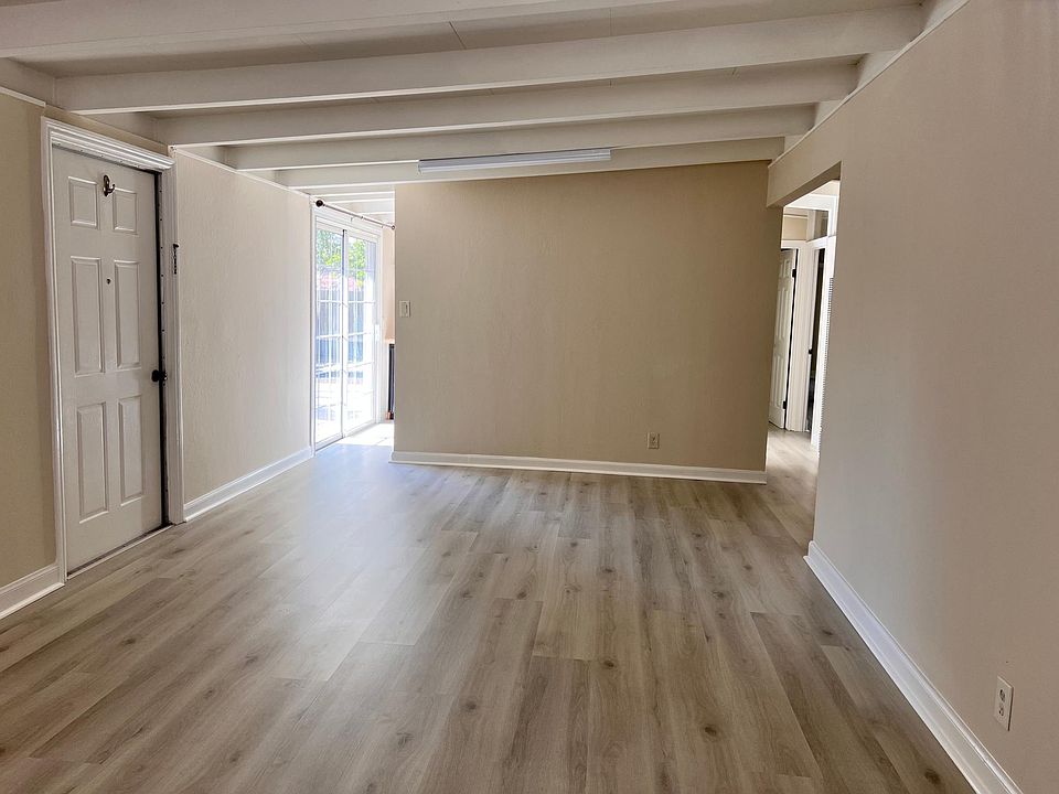 1st image of 961 E Duane Ave