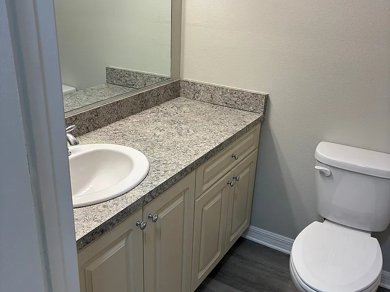 4112 56th Avenue Ter E — Photo 11