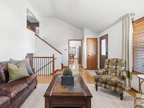 4th image of 1033 Laussac Dr