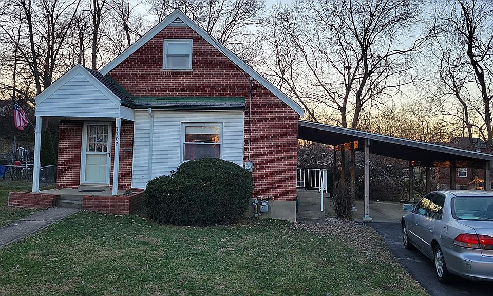 1st image of 3707 Meadowview Dr