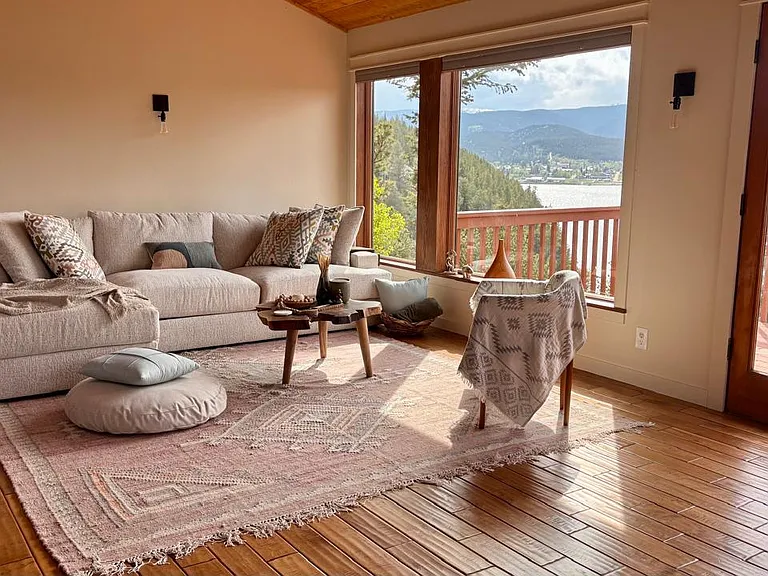 247 Alpine Dr — Photo 4
