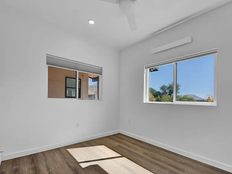 Saddle Lofts Apartments — Photo 34