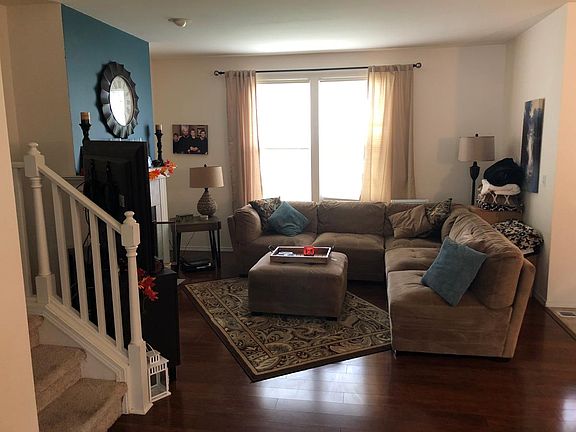 5th image of 22749 NE 4th Pl