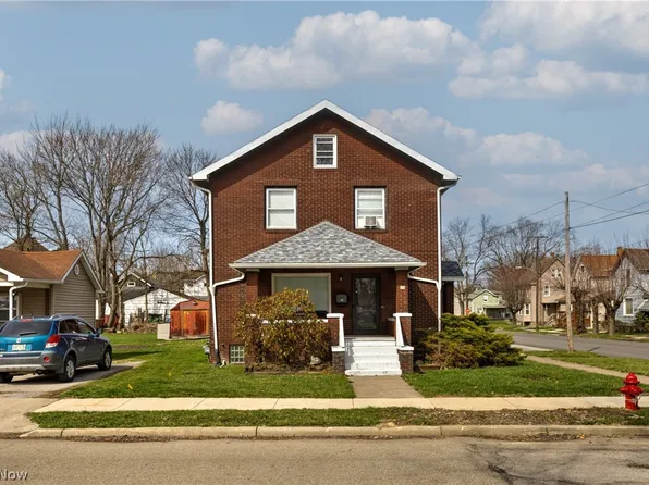 106 Neil St, Niles, OH 44446