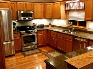 681 Windward Way, Oregon, WI 53575