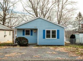 407 F St, Staunton, VA 24401