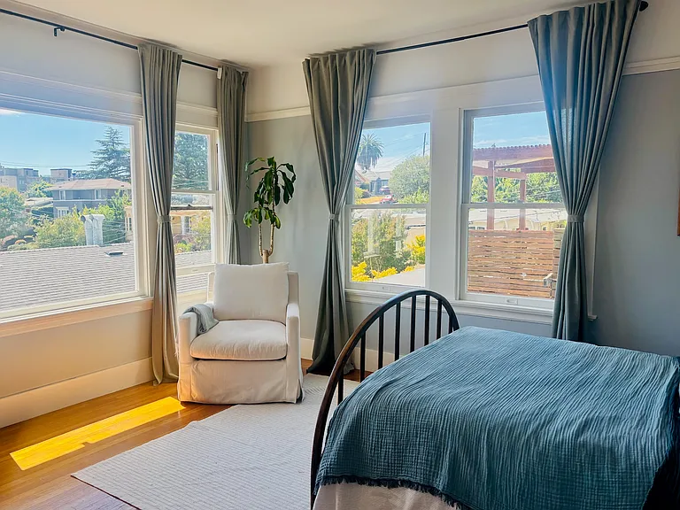 529 Rosal Ave — Photo 6