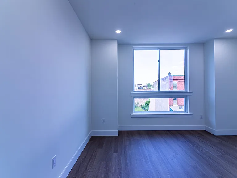 808 N Preston St — Photo 25