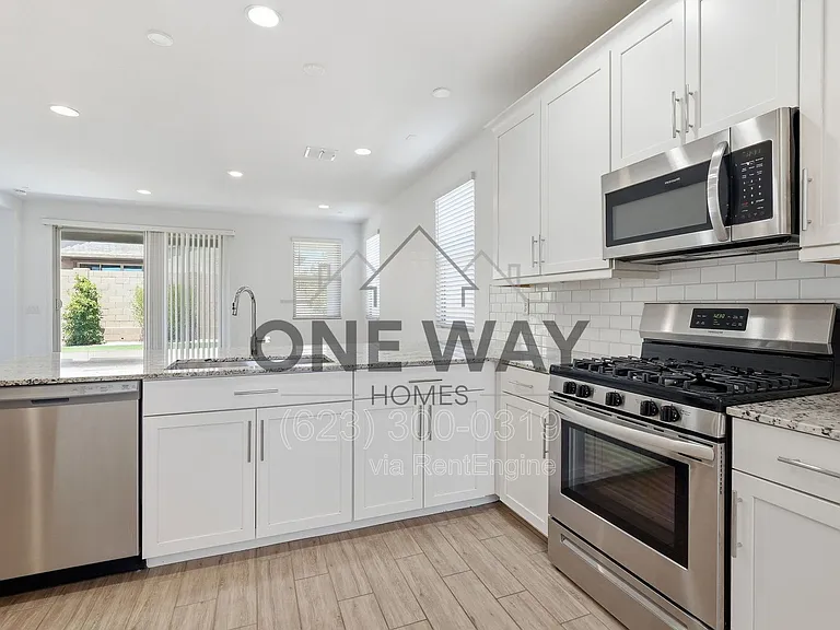 2962 E Mohave Ln — Photo 13