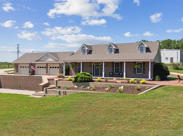 24244 S Ridgewood Dr, Claremore, OK 74019