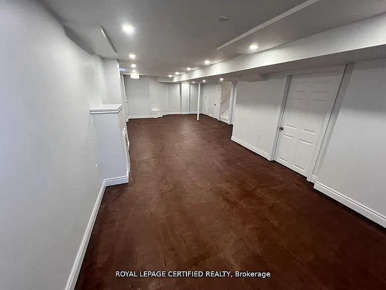 426 Orange Walk Cres — Photo 27