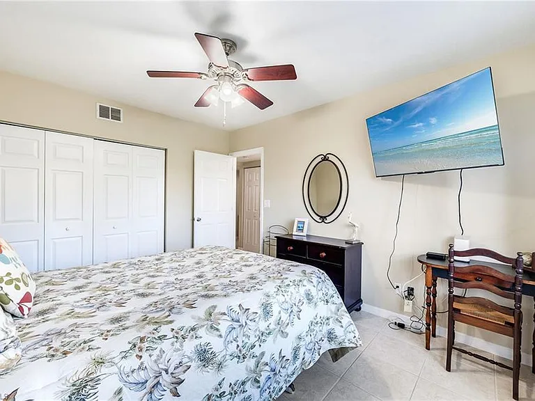 1802 Kings Lake Blvd #2-101 — Photo 18