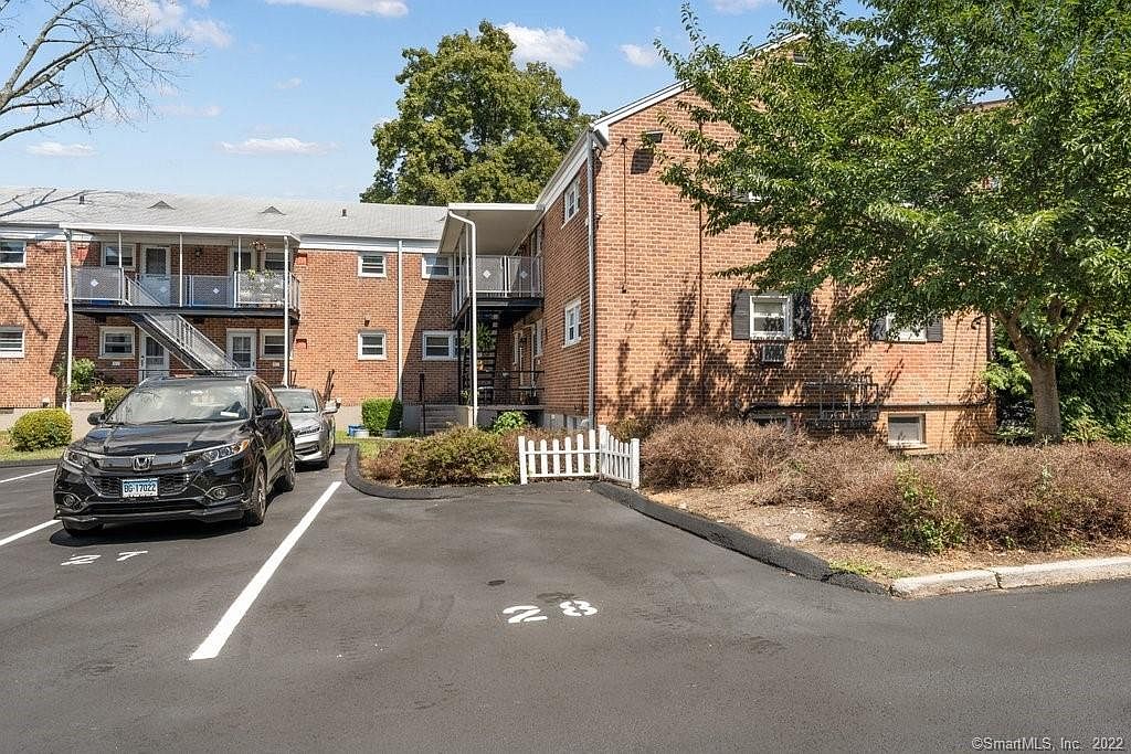 80 Strawberry Hill Ave APT 1, Stamford, CT 06902 Zillow