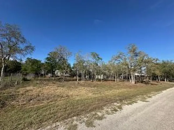 Deer Run, Smithville, TX 78957
