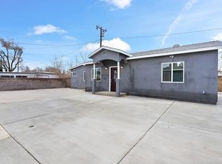 1326 W Ivesbrook St, Lancaster, CA 93534