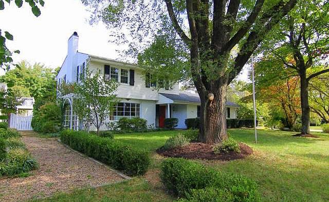 1st image of 2234 Bridle Ln