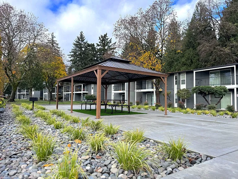 Cedar Lane — Photo 8