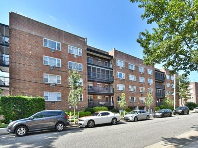 101 Lincoln Avenue #3K, Mineola, NY, 11501