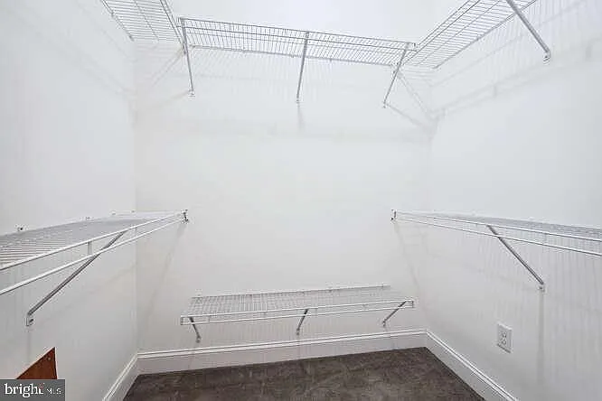 1337 Girard St NW #4 — Photo 10