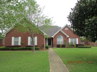 16449 Gaineswood Dr S, Fairhope, AL 36532