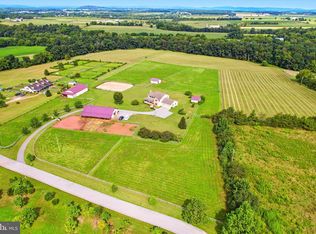 115 Creekland Dr, East Berlin, PA 17316