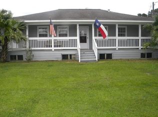 8921 Megan Dr, Needville, TX 77461