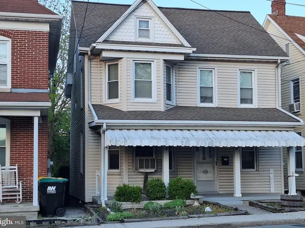 892 Baltimore St, Hanover, PA 17331