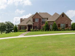 2603 Crooked Creek Pl, Fayetteville, AR 72703