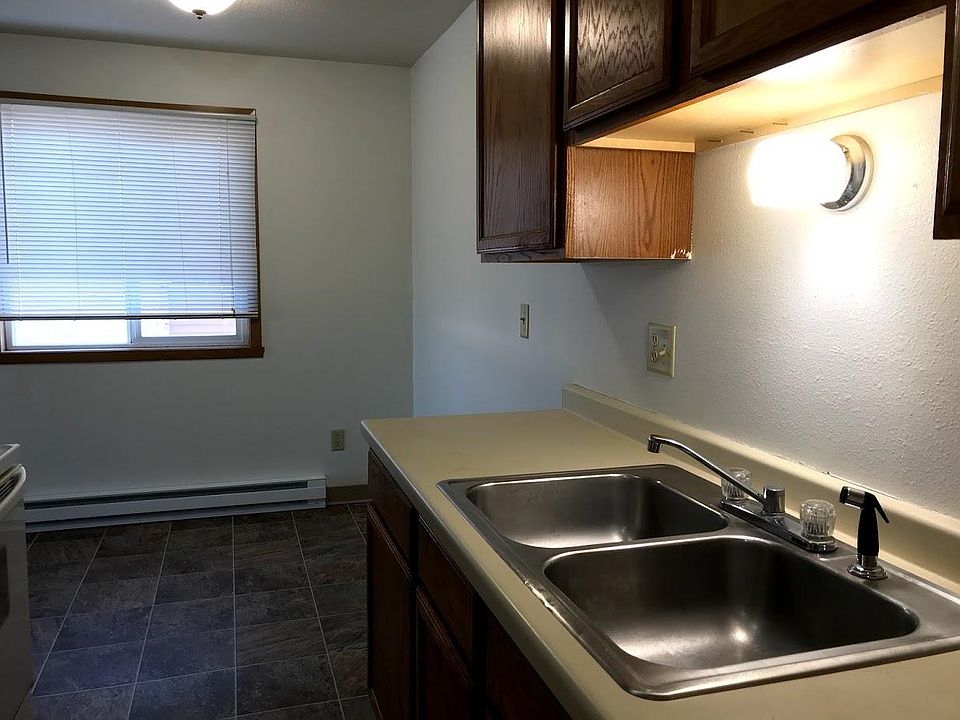 1st image of 2415 4th Ave N APT 11