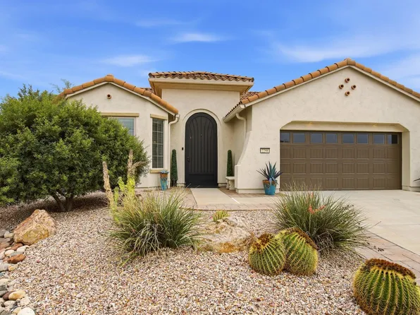 2298 E Thunderchief Dr, Green Valley, AZ 85614