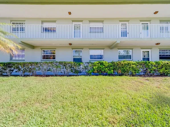 1433 S Belcher Rd APT D7, Clearwater, FL 33764