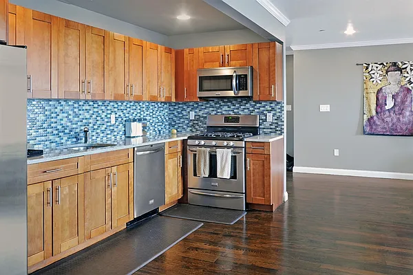 Sold by Corcoran | media 2