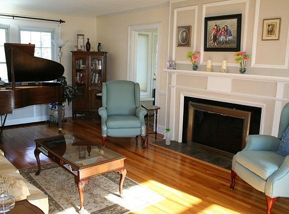 Living Room  18x14
