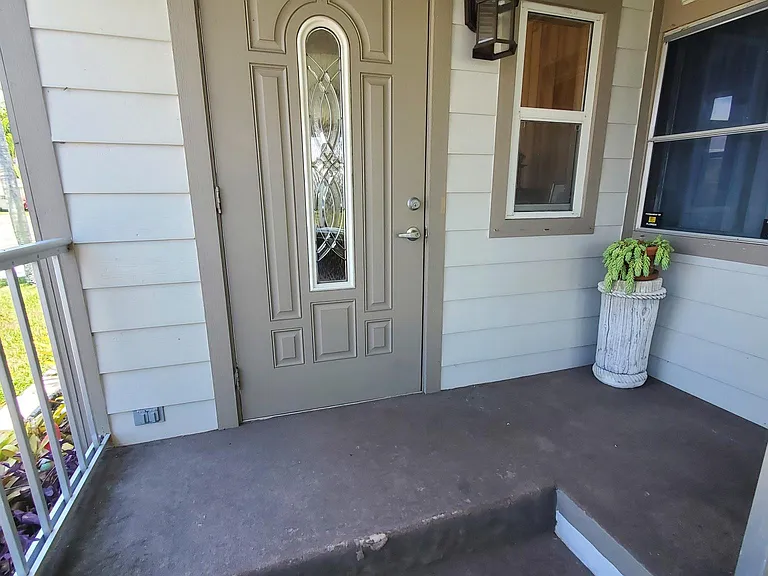 4800 SE Federal Hwy #47 — Photo 2