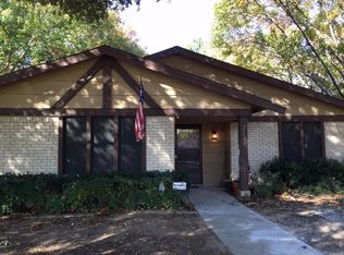 743 Quail Cir, Lewisville, TX 75067