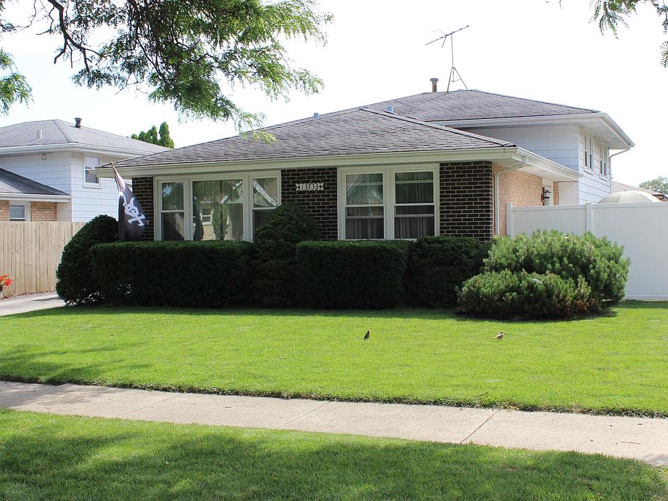 1st image of 13733 S Lavergne Ave