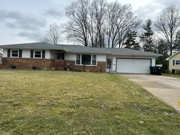 300 Todd Ave, Hermitage, PA 16148