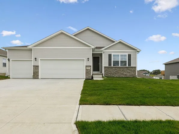 5507 N 188th St, Elkhorn, NE 68022