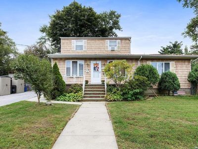 1547 10th Street, West Babylon, NY, 11704