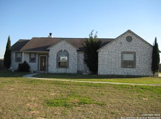 75 Cimarron Sq, Poteet, TX 78065