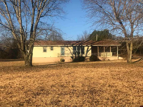 36 Yellow Ln, Yellville, AR 72687