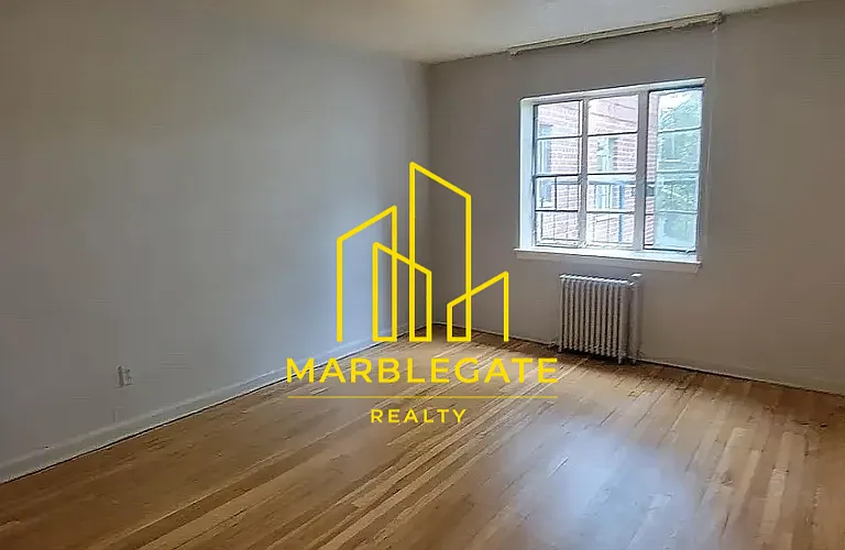 716 Sanford Ave #22C — Photo 2