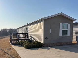 3200 Okoboji Ave TRLR 110, Milford, IA 51351