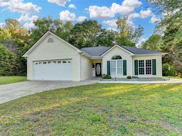 37 Maple Walk, Braselton, GA 30517
